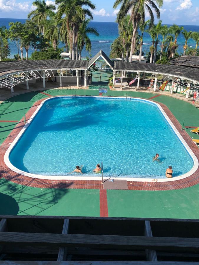 Marriott Seacastles E22, Montego Bay Aparthotel Εξωτερικό φωτογραφία